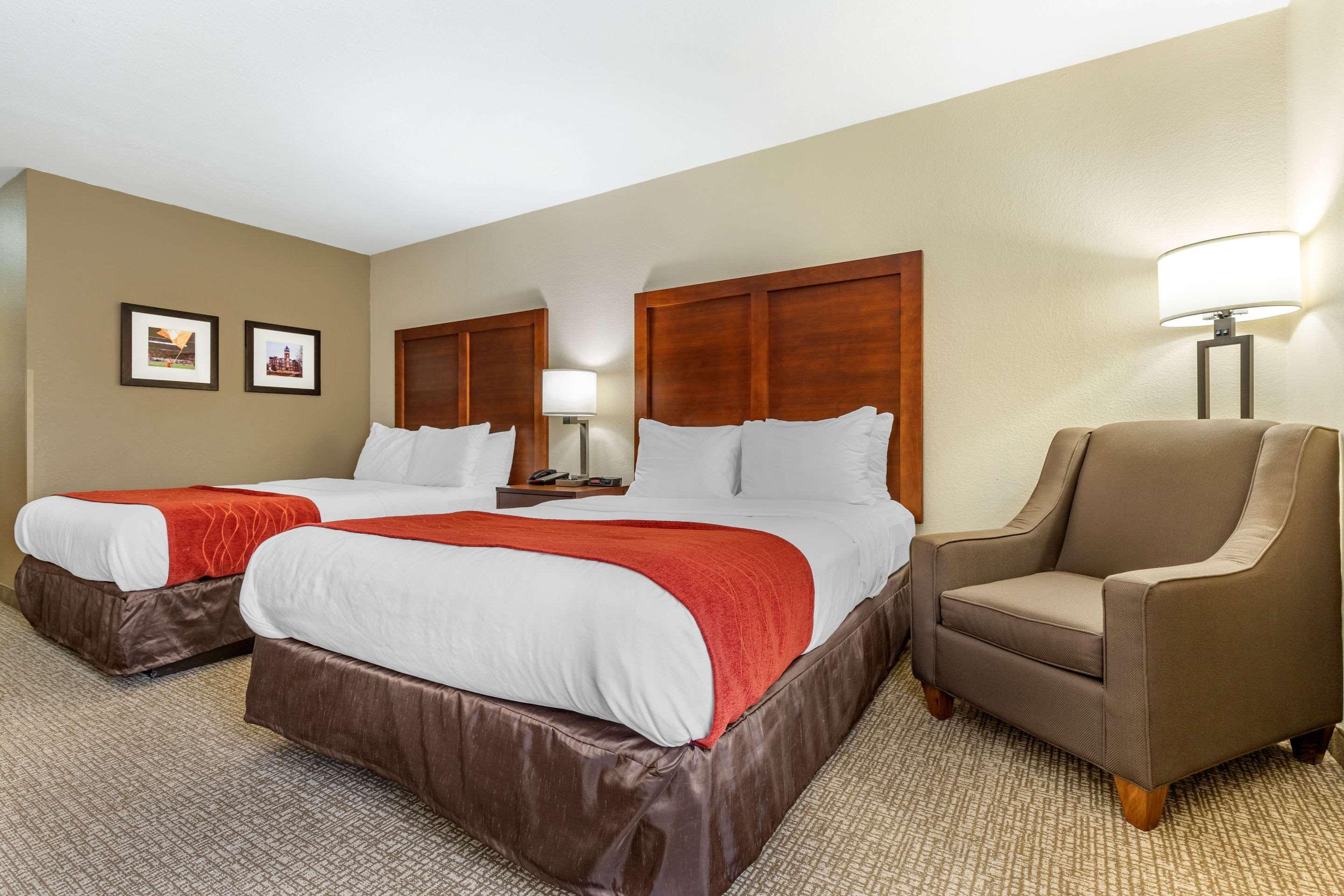 Comfort Inn & Suites Clemson - University Area Экстерьер фото